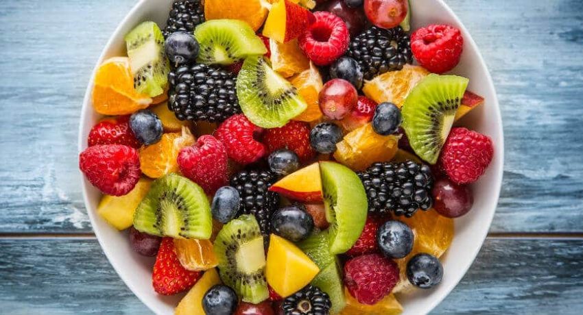 Quais frutas são ricas em proteínas?